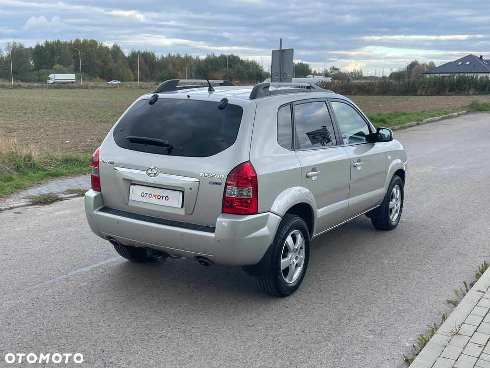 Hyundai Tucson 2.0 CRDi VGT 2WD Automatik GLS - 31