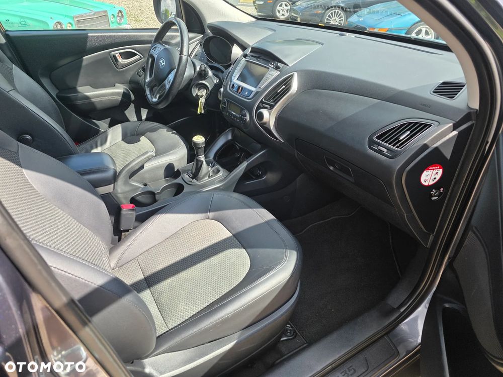 Hyundai ix35 - 13