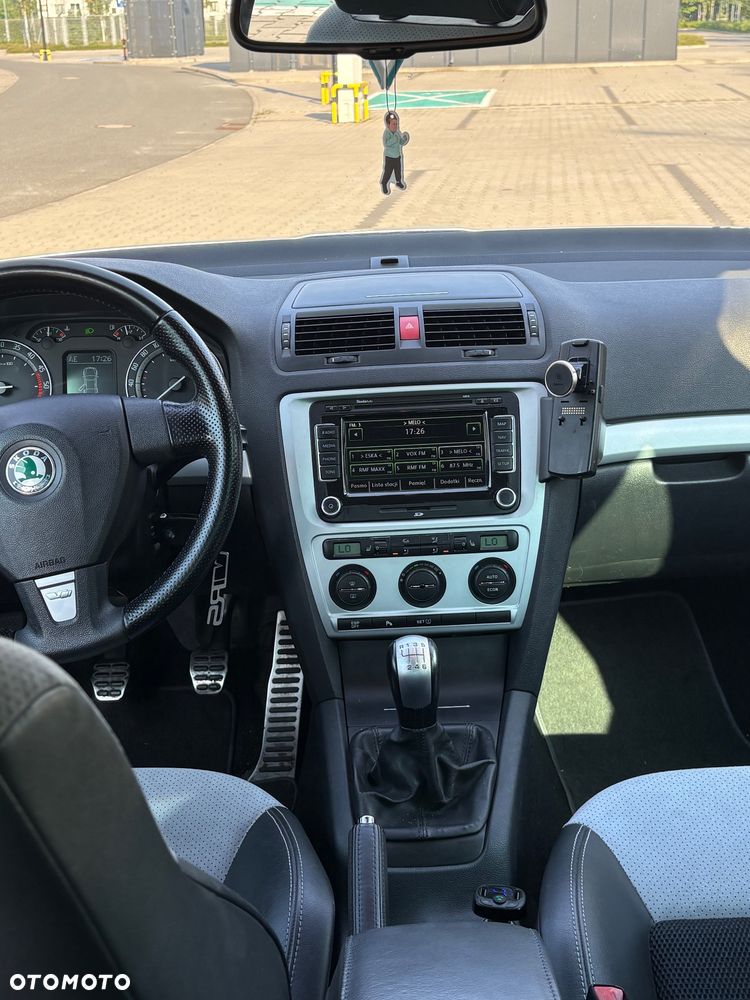 Skoda Octavia 2.0 TDI RS - 13