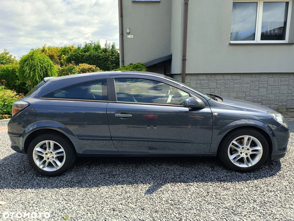 Opel Astra 1.4 111 - 1