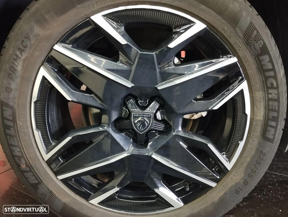 Peugeot 3008 1.2 Hybrid Allure e-DCS6 - 11