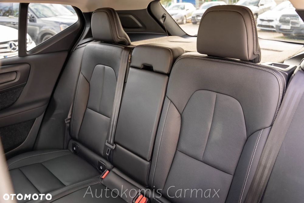 Volvo XC 40 T4 Momentum - 30