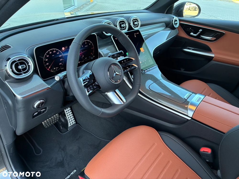 Mercedes-Benz GLC 220 d mHEV 4-Matic AMG Line - 4