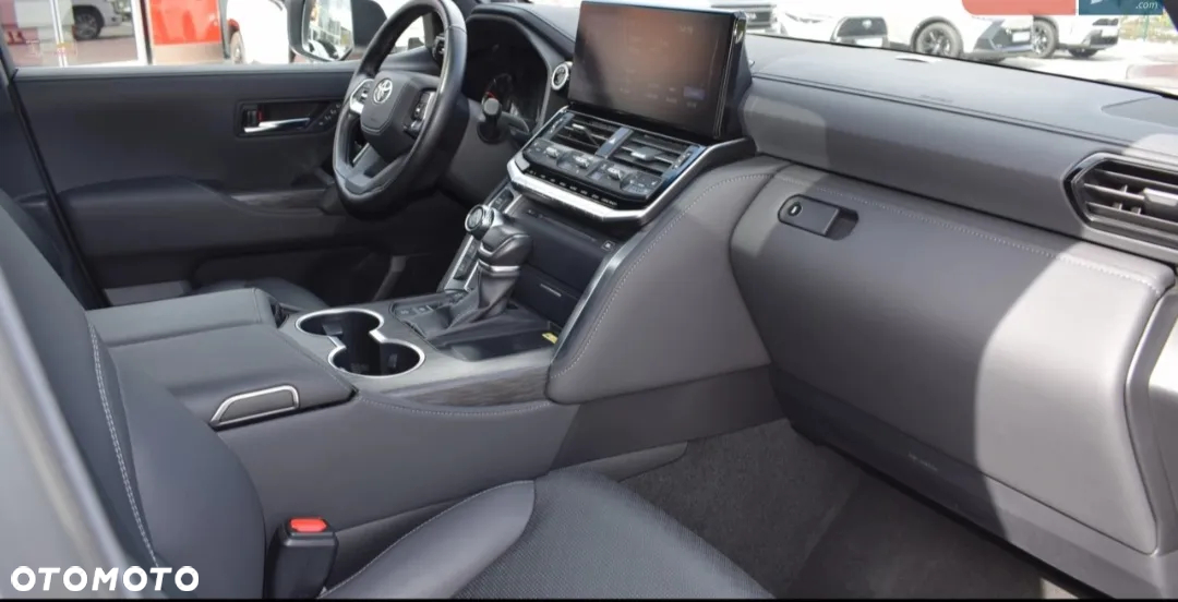 Toyota Land Cruiser - 21