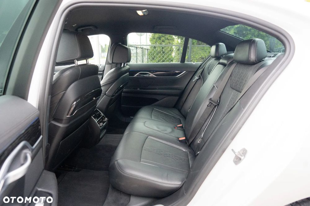 BMW Seria 7 730d xDrive - 20