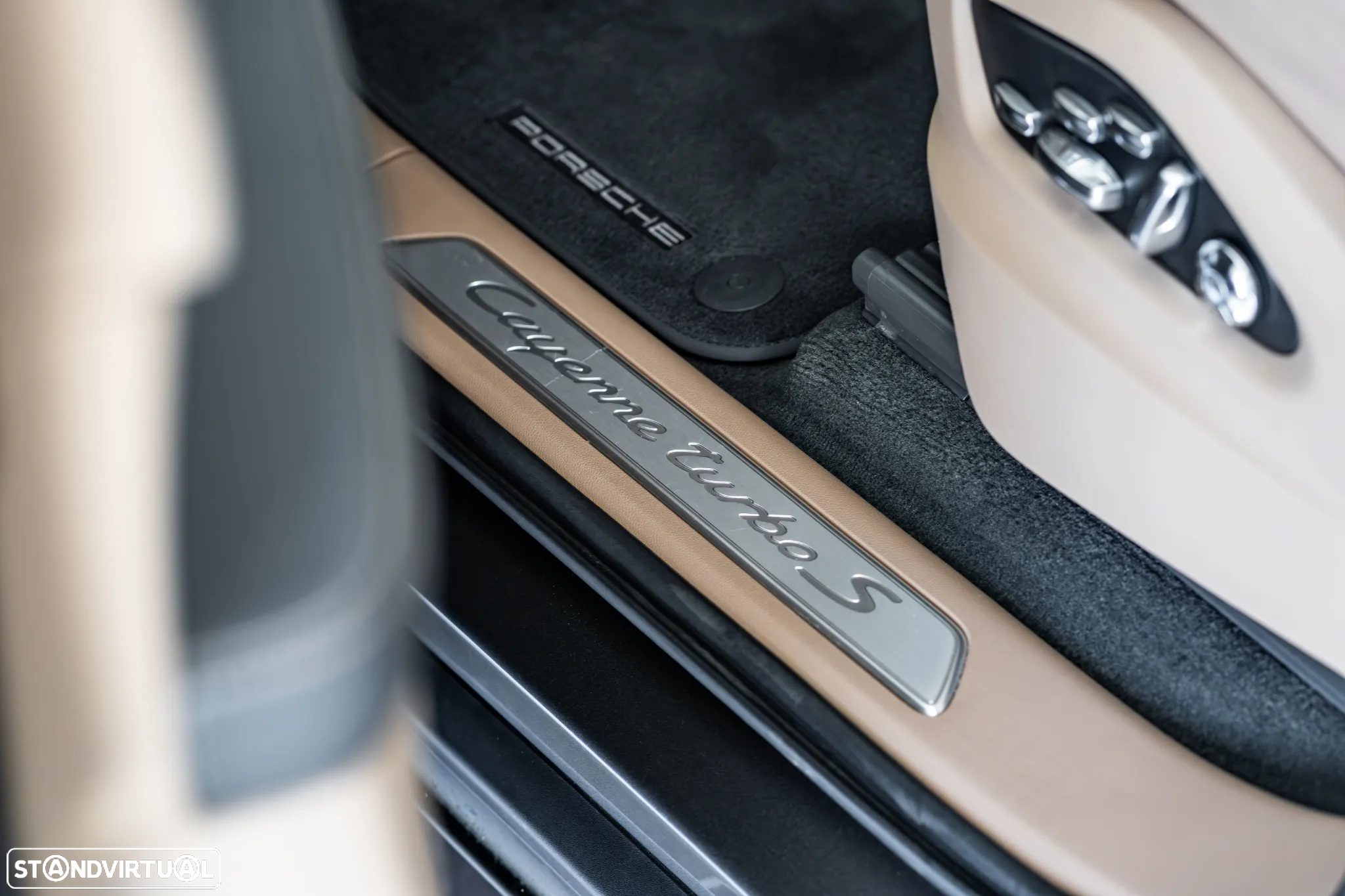 Porsche Cayenne Turbo S E-Hybrid - 23