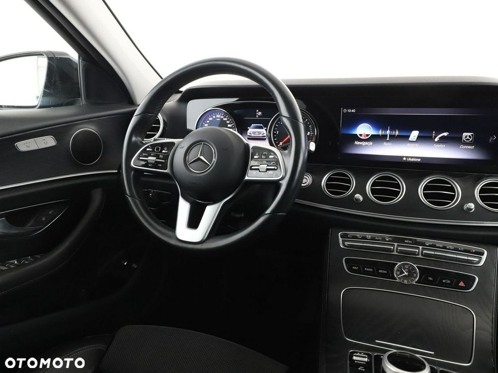 Mercedes-Benz Klasa E 220 d 9G-TRONIC Avantgarde - 17