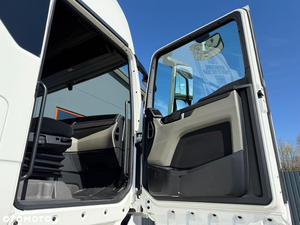 MAN TGX 26.510 chłodnia z windą // Klimatyzacja / Kabina XXL 2 x łóżko // 22 Epal // Świeżo z Niemiec !! - 27