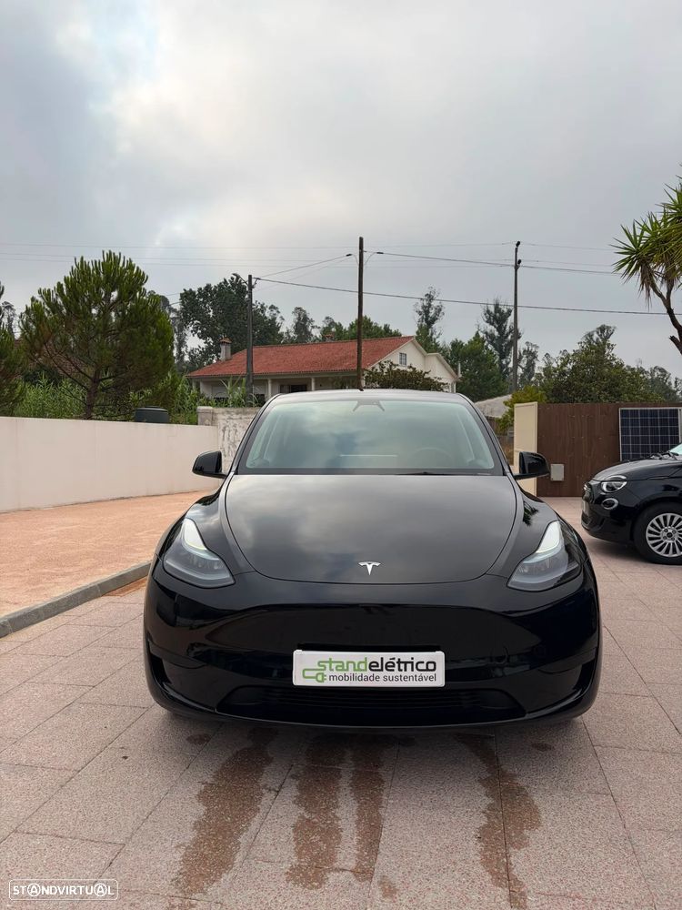 Tesla Model Y Standard - 1