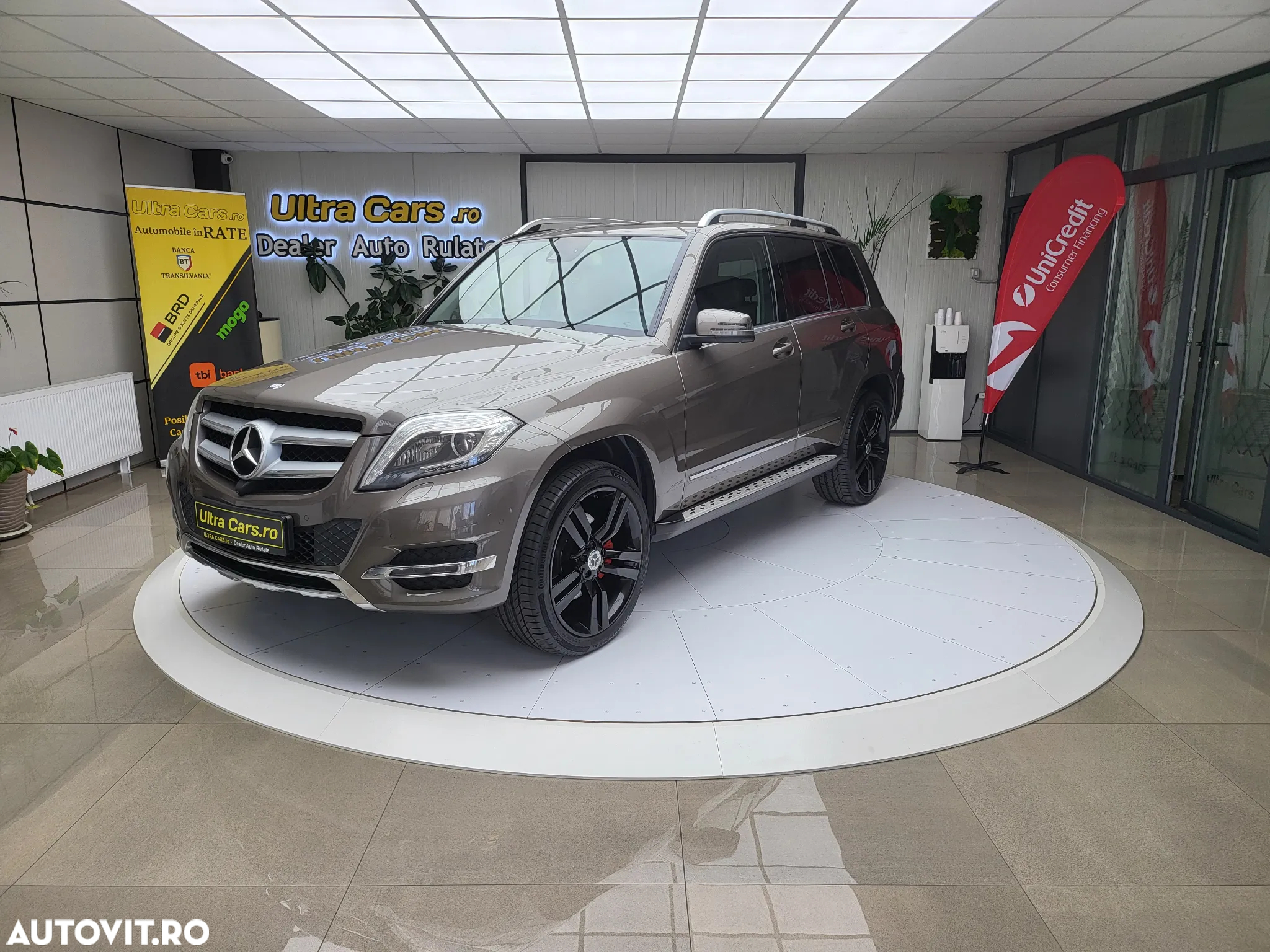 Mercedes-Benz GLK 250 BlueTEC 4Matic 7G-TRONIC - 2