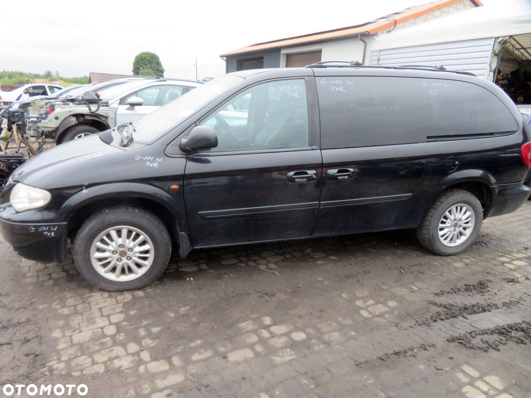 CHRYSLER GRAND VOYAGER IV RG RS LIFT 2007 PXR 2.8 CRD ENR 150KM DGL CZARNY na części - 2