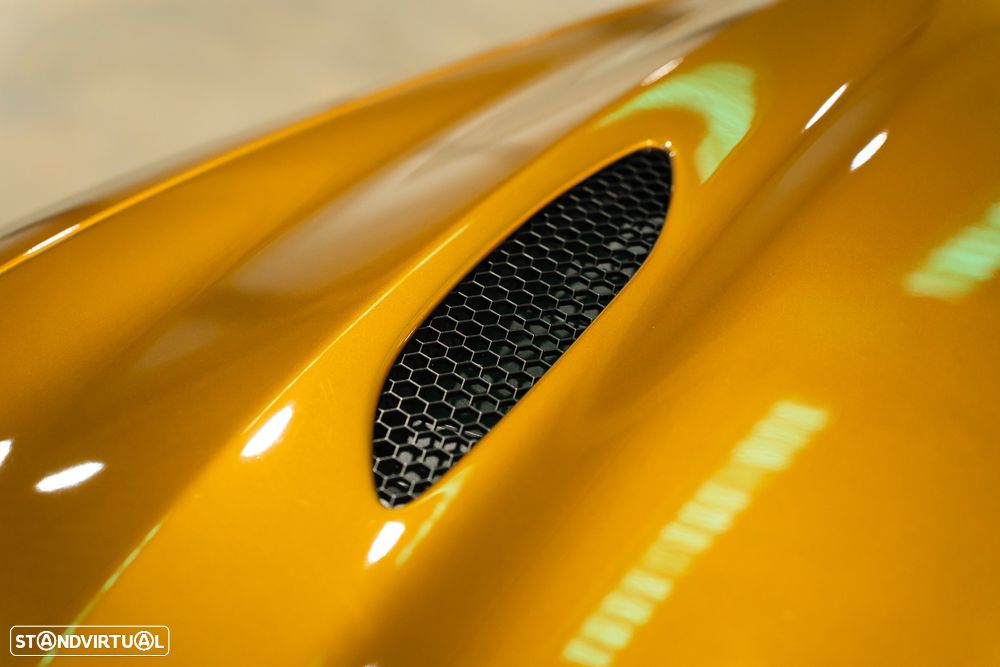 Alfa Romeo Giulia 2.9 V6 Bi-Turbo AT8 Quadrifoglio - 12