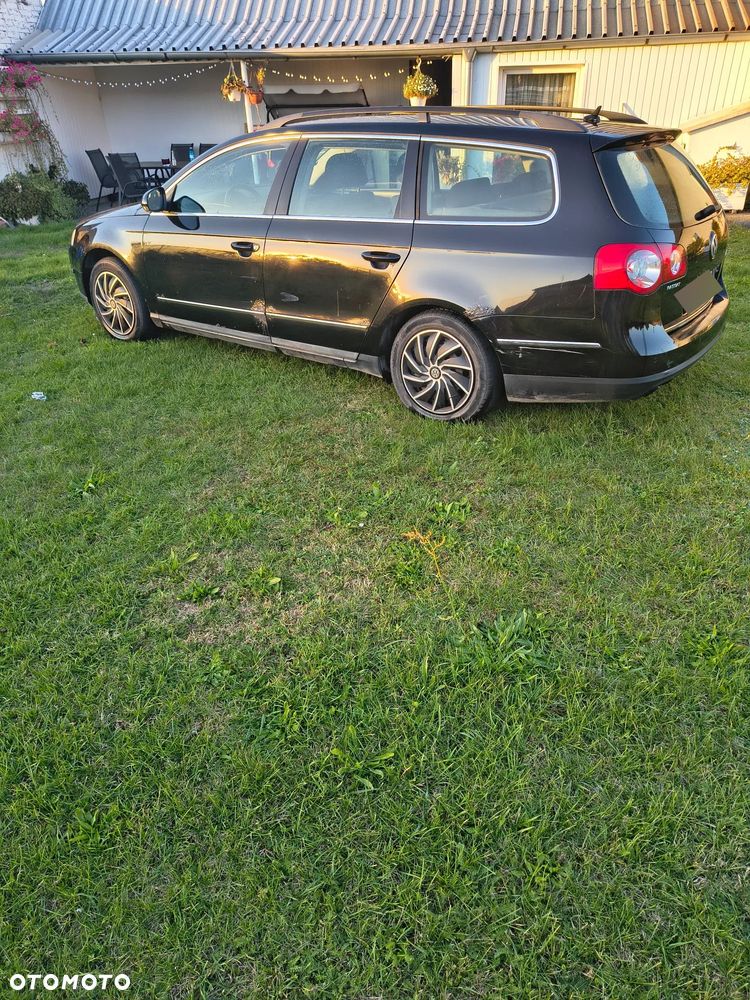 Volkswagen Passat - 8