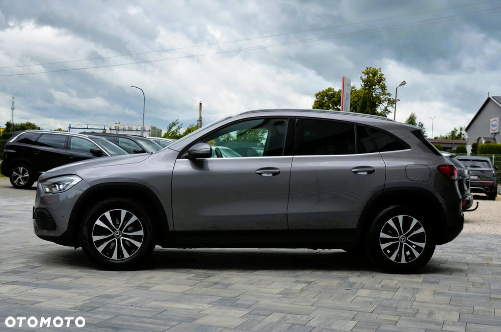 Mercedes-Benz GLA 180 d Style - 12