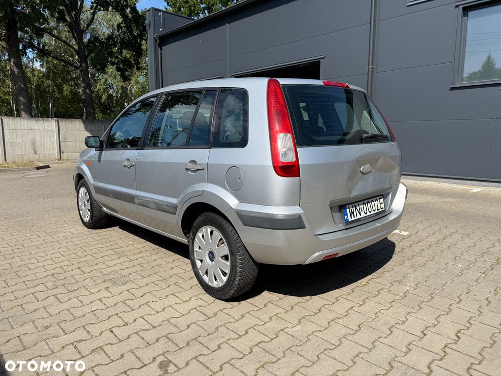 Ford Fusion 1.4 Trend - 4