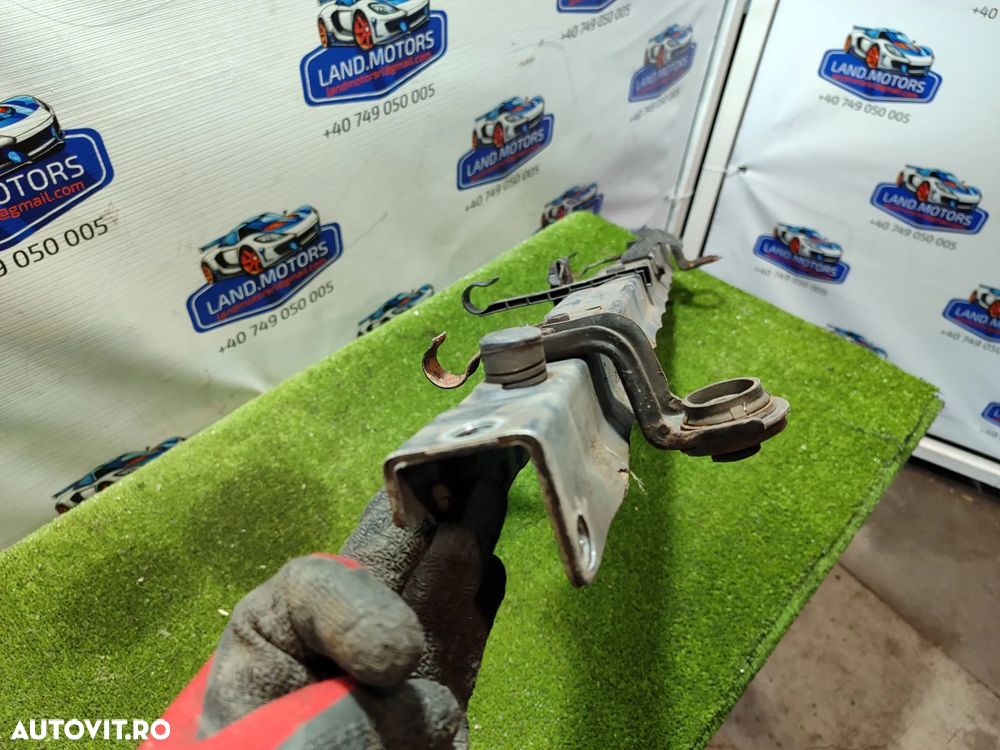 INCUIETOARE CAPOTA TOYOTA RAV 4 2.2 DIESEL 2AD-FTV 2012 / 2005-2012 - 4