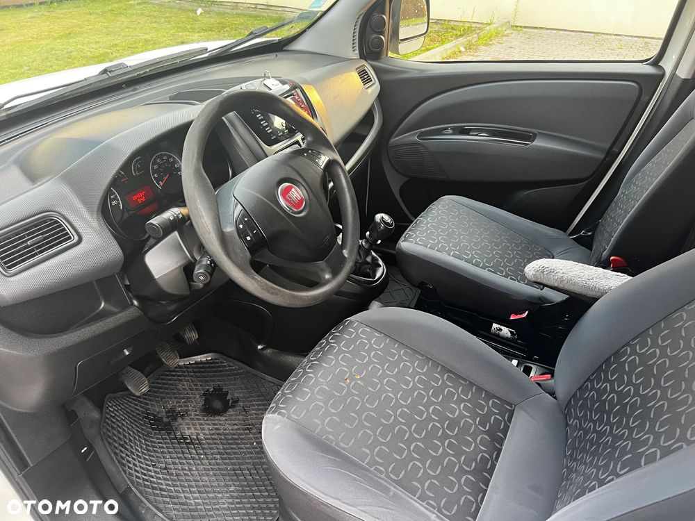 Fiat Doblo Dynamic - 8