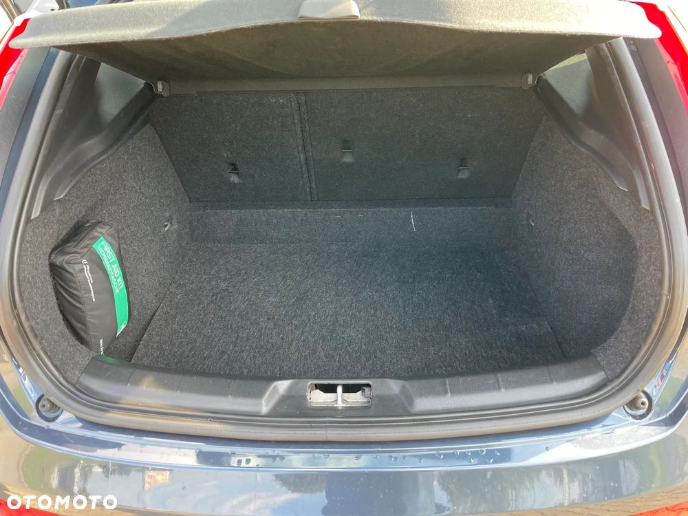 Volvo V40 T2 Drive-E Momentum - 13