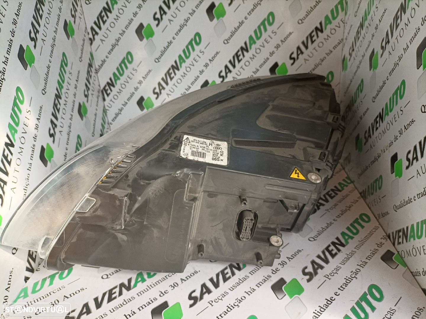 Farol Xénon Dto Audi A6 (4F2, C6) - 2