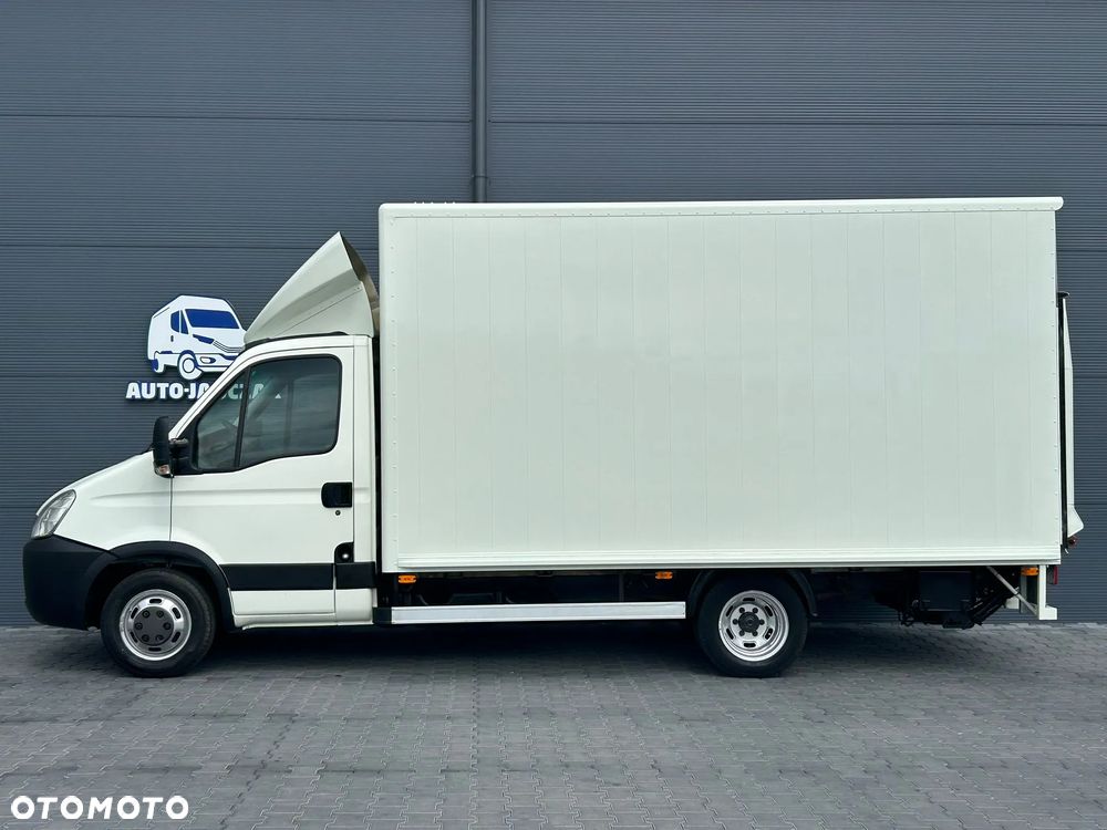 Iveco Daily 40C13 Kontener 8 palet + winda 750kg + drzwi boczne **Serwis**Sprowadzony**2011R** - 3