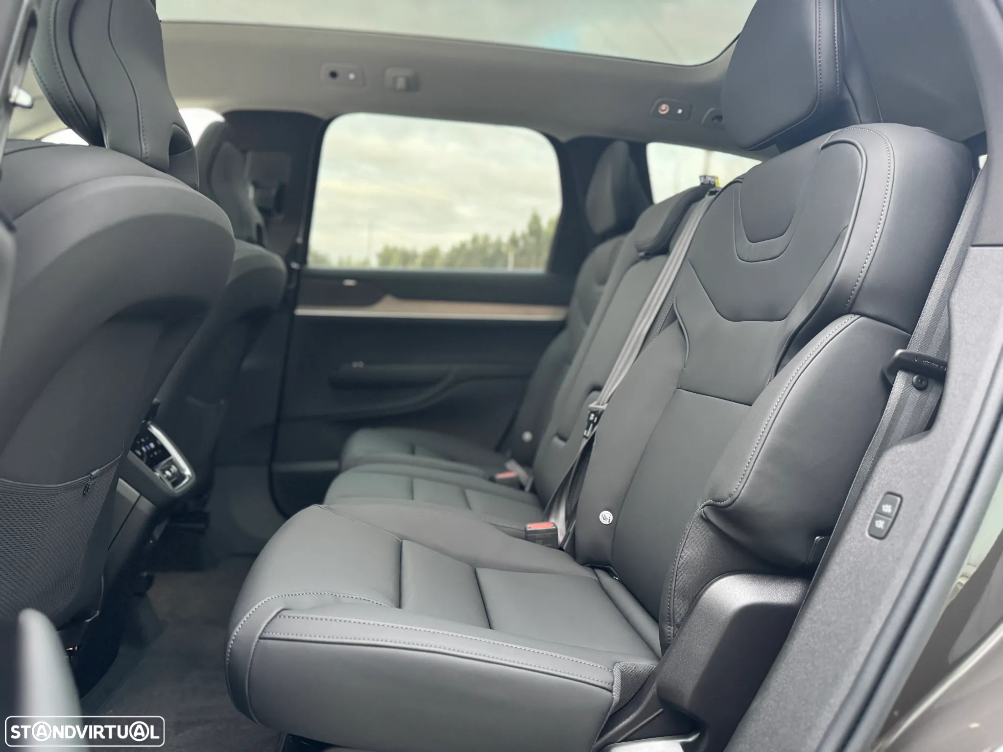 Volvo EX90 111 kWh Twin Motor Ultra - 9