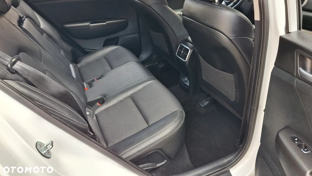 Kia Sportage 1.6 T-GDI AWD DCT Black Edition - 29