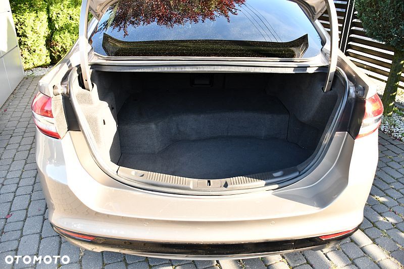 Ford Mondeo 2.0 Ti-VCT Titanium - 24