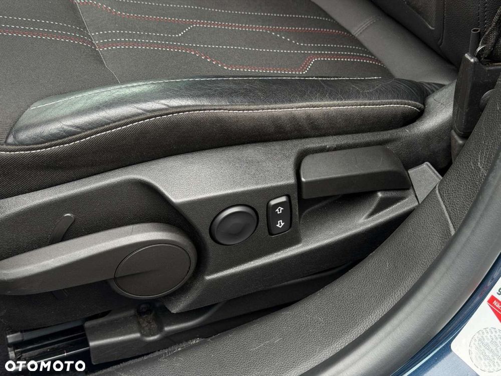 Opel Insignia - 18