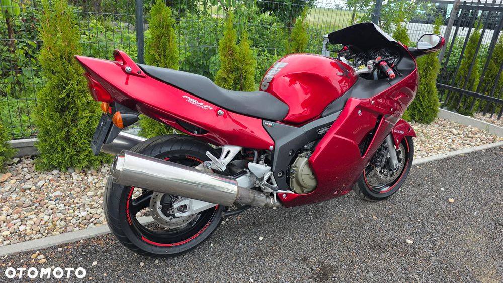 Honda CBR - 16