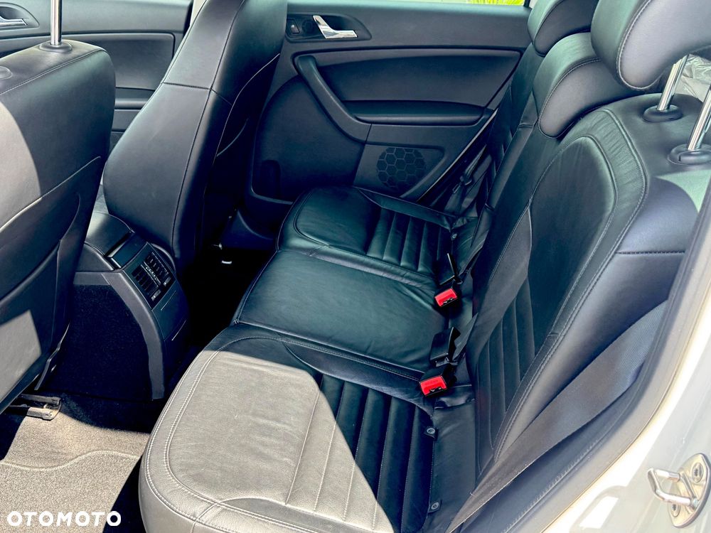 Skoda Yeti 2.0 TDI DPF Elegance Green tec - 8