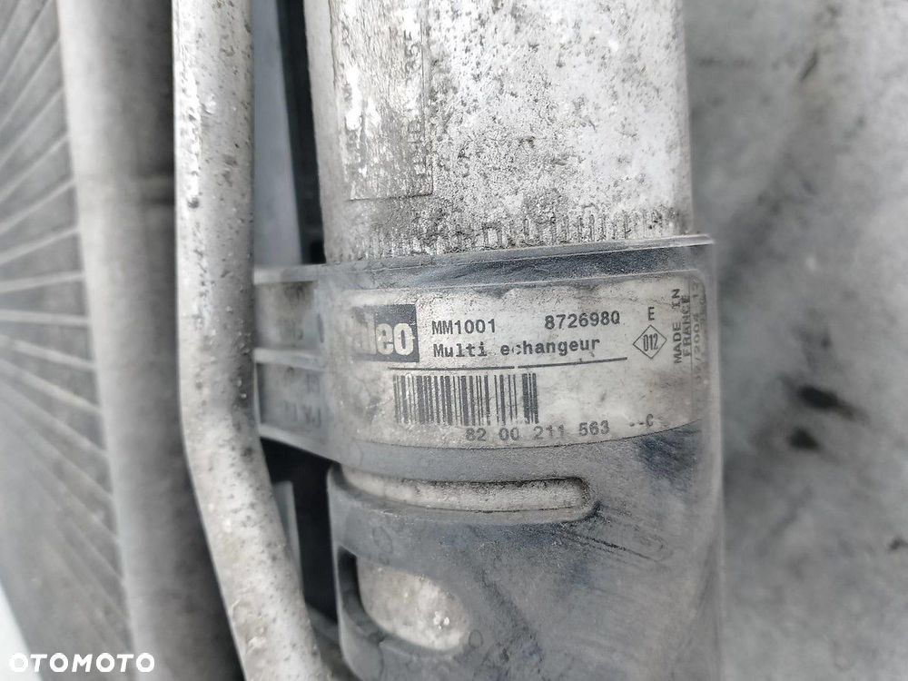 ZESTAW CHŁODNIC RENAULT CLIO II FL 7700428659-J 8200211563-C 9020938  VALEO - 2
