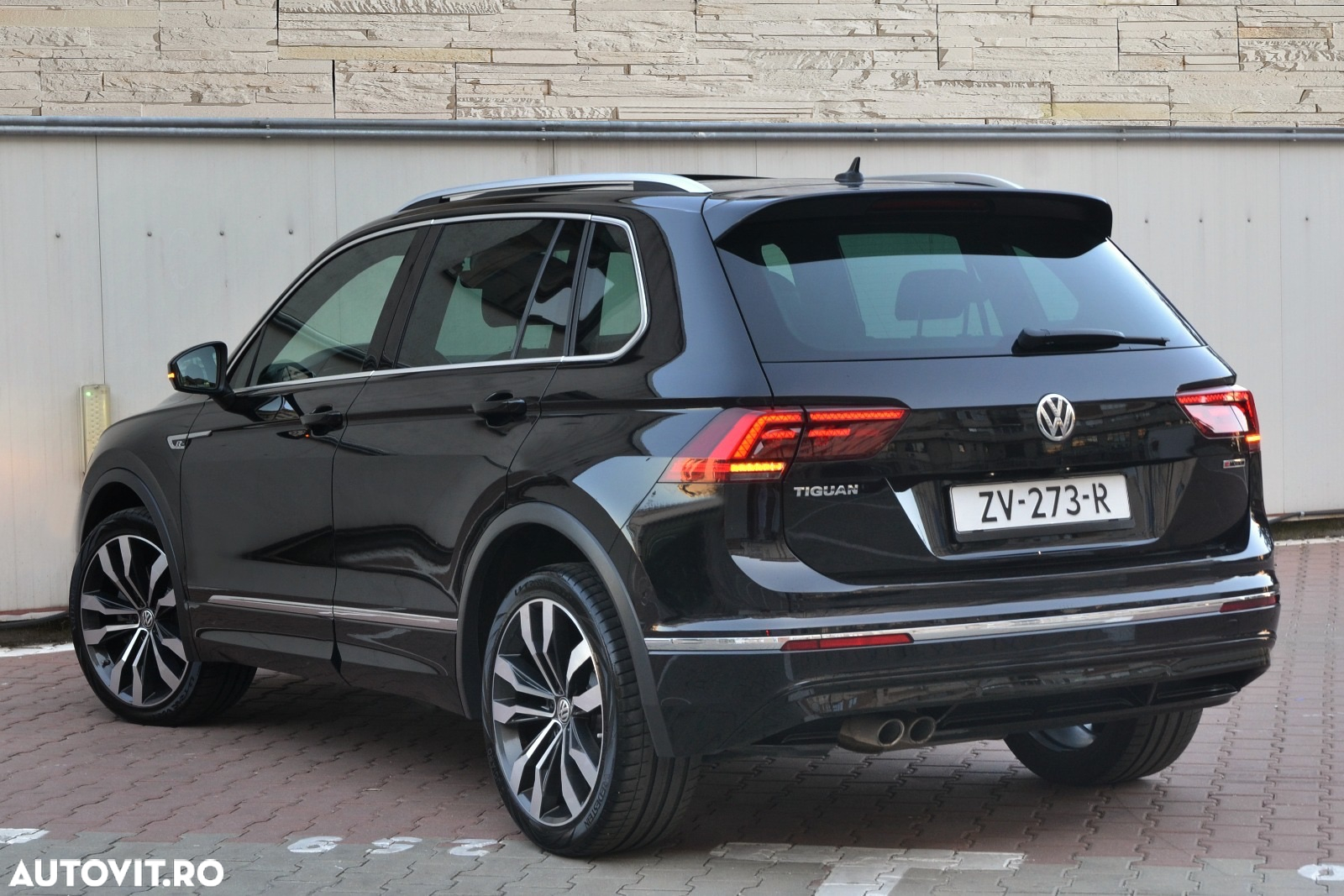 Volkswagen Tiguan 2.0 TDI 4Mot DSG Highline - 3