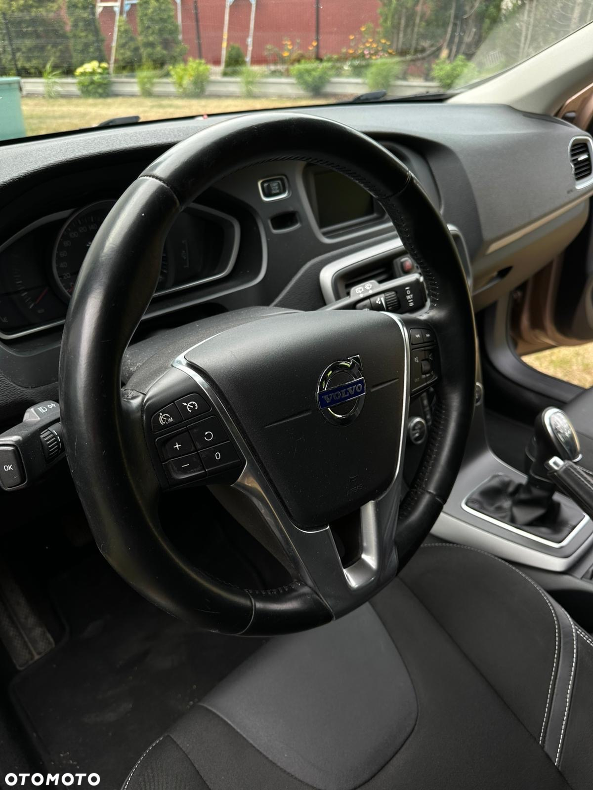 Volvo V40 - 12