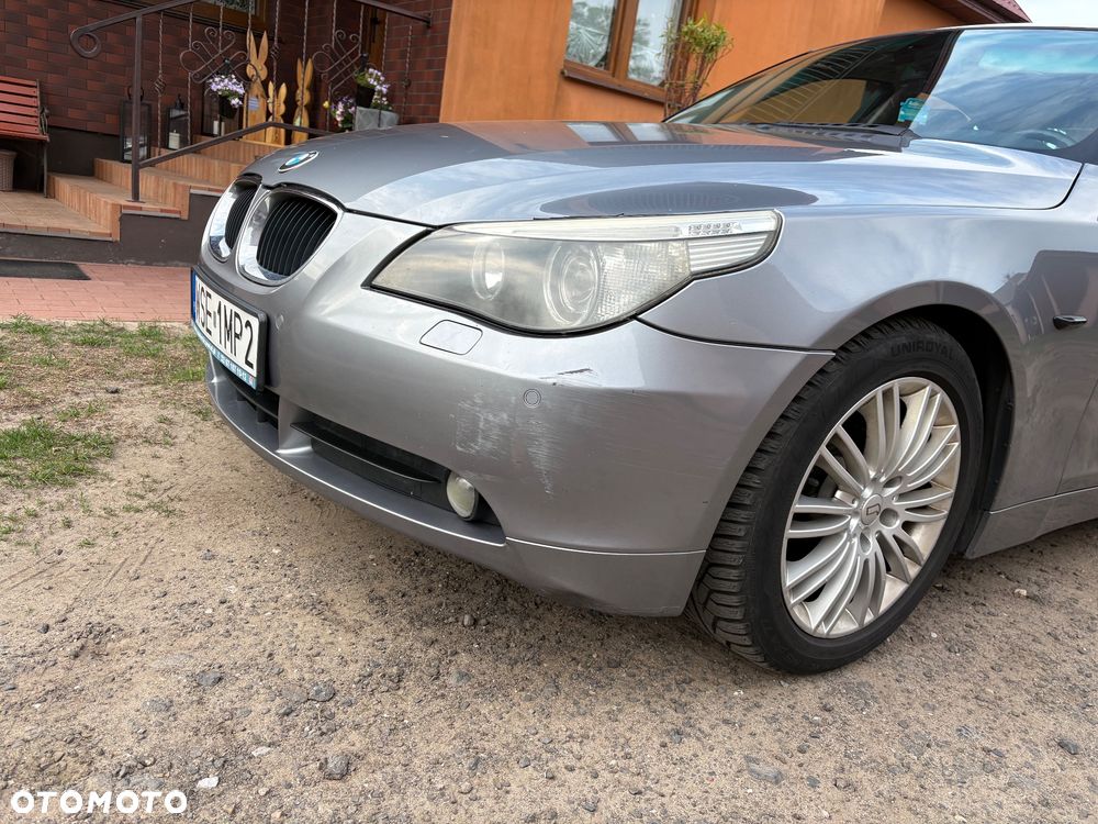 BMW Seria 5 520i - 7