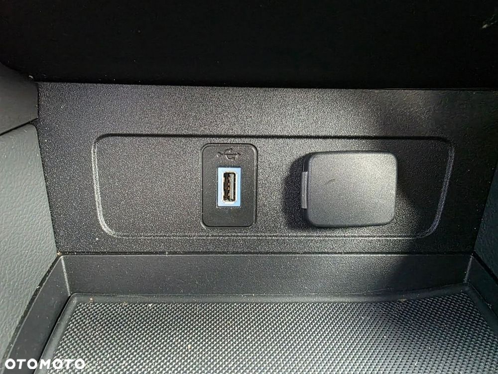 Ford Escape 1.5 EcoBoost AWD SE - 28