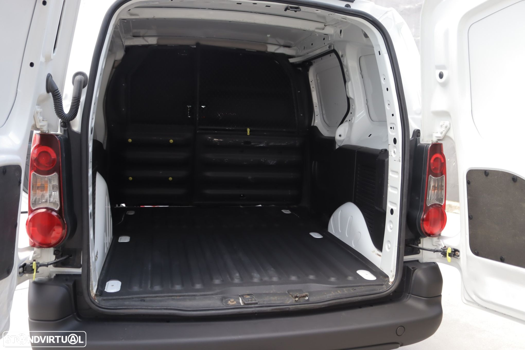 Citroën Berlingo 1.6 BlueHDi L1 - 24