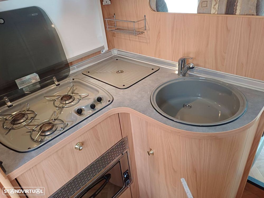 Renault Master Burstner Delfim T680 - 15