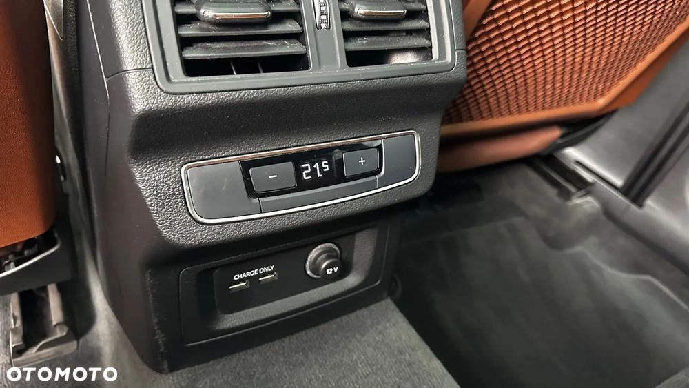 Audi Q5 55 TFSI e Quattro S Line S tronic - 21