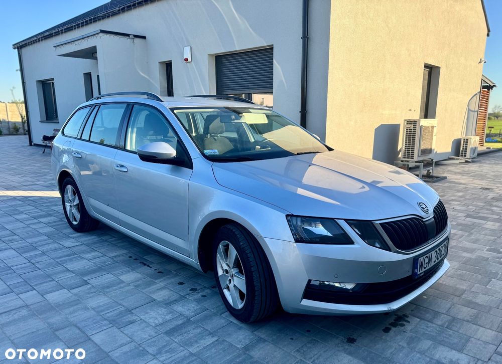 Skoda Octavia 1.6 TDI SCR Ambition - 7