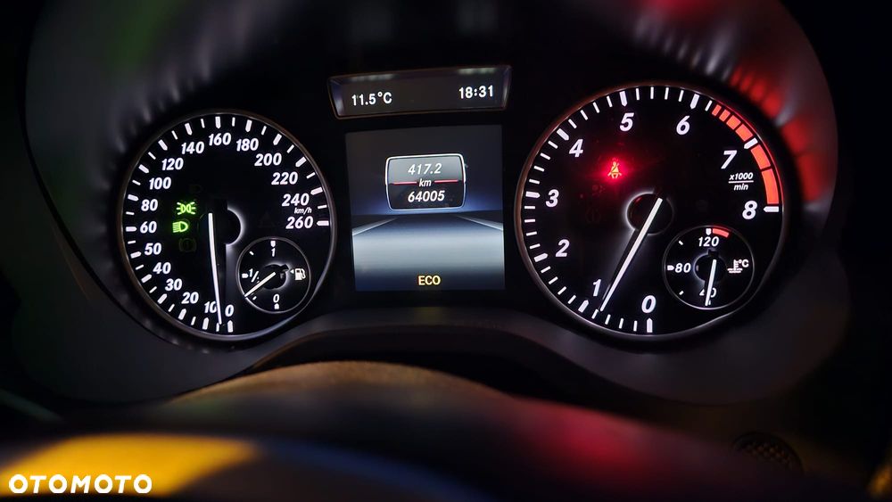 Mercedes-Benz Klasa A 180 (BlueEFFICIENCY) - 18