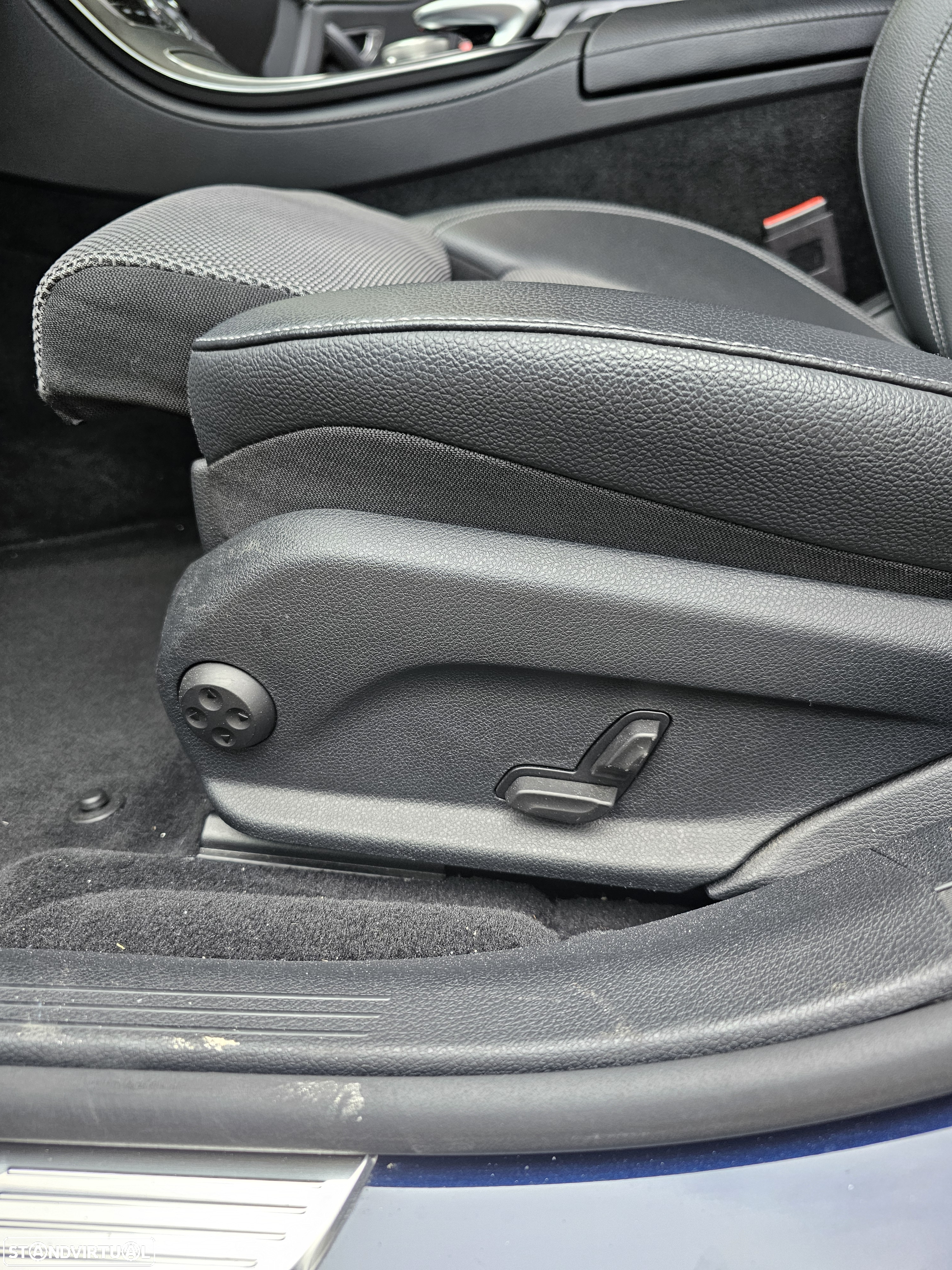 Mercedes-Benz E 300 - 12