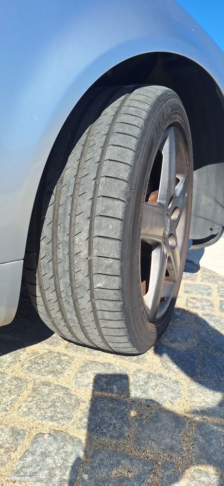 Audi A4 2.5 TDI quattro - 15