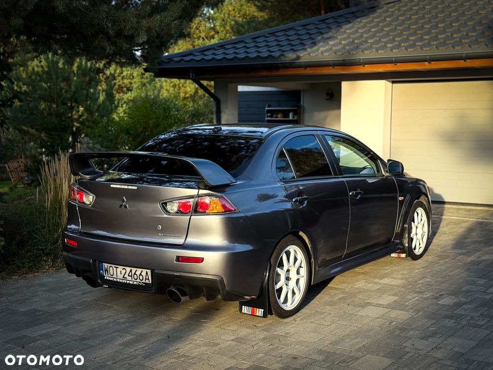Mitsubishi Lancer Evolution GSR - 12