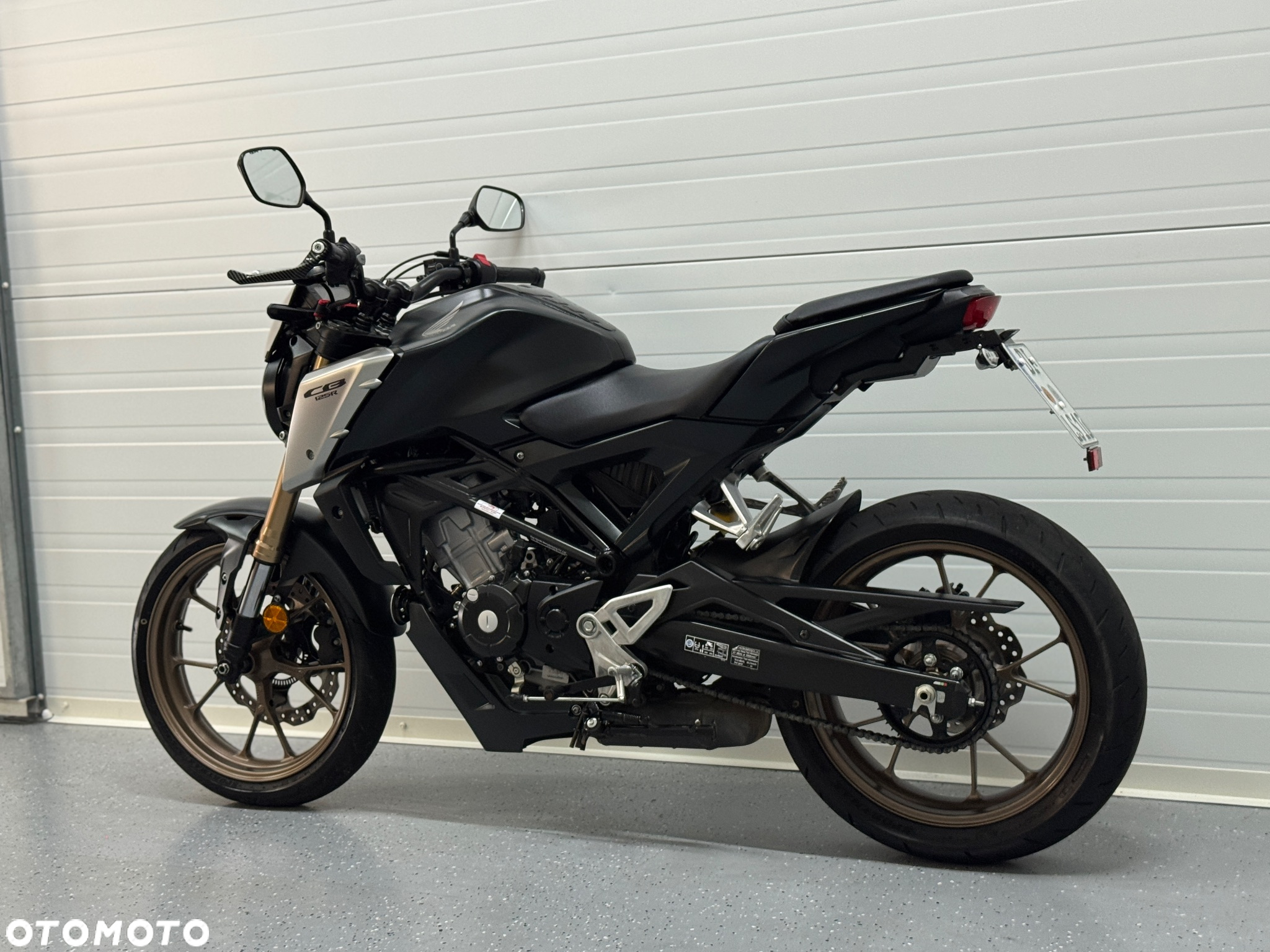 Honda CB - 11