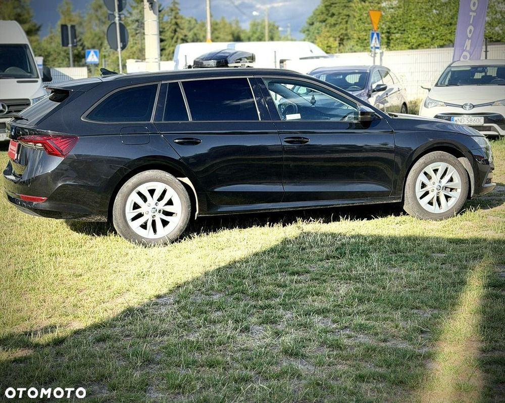 Skoda Octavia 2.0 TDI DSG Ambition - 10