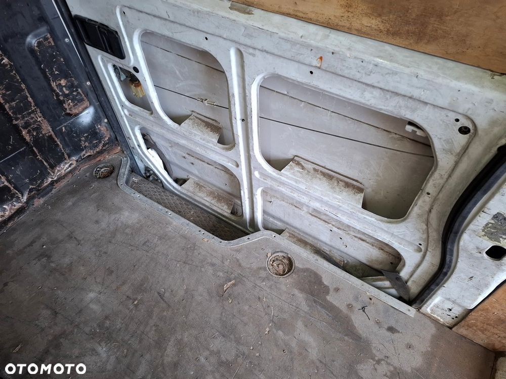 Iveco DAILY35S14 - 9