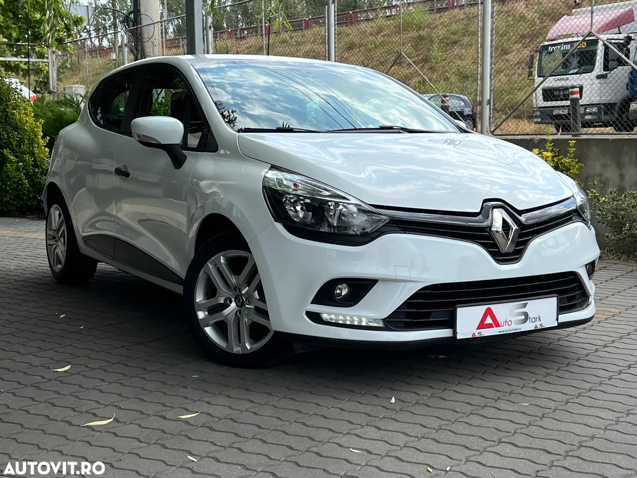 Renault Clio IV TCe Life - 11