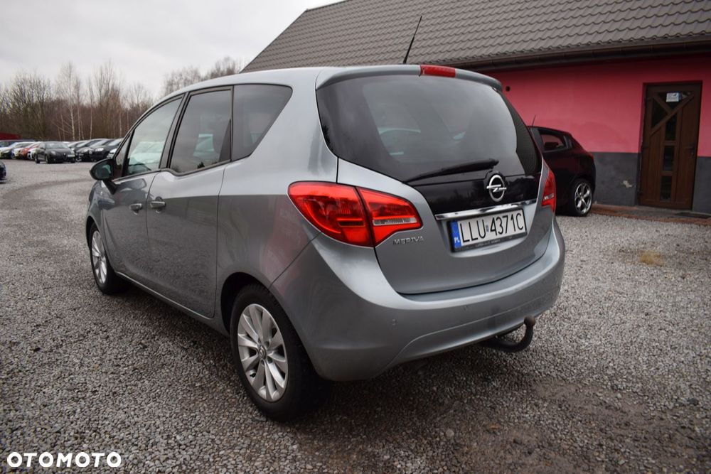 Opel Meriva ver-1-4-automatik-style - 3