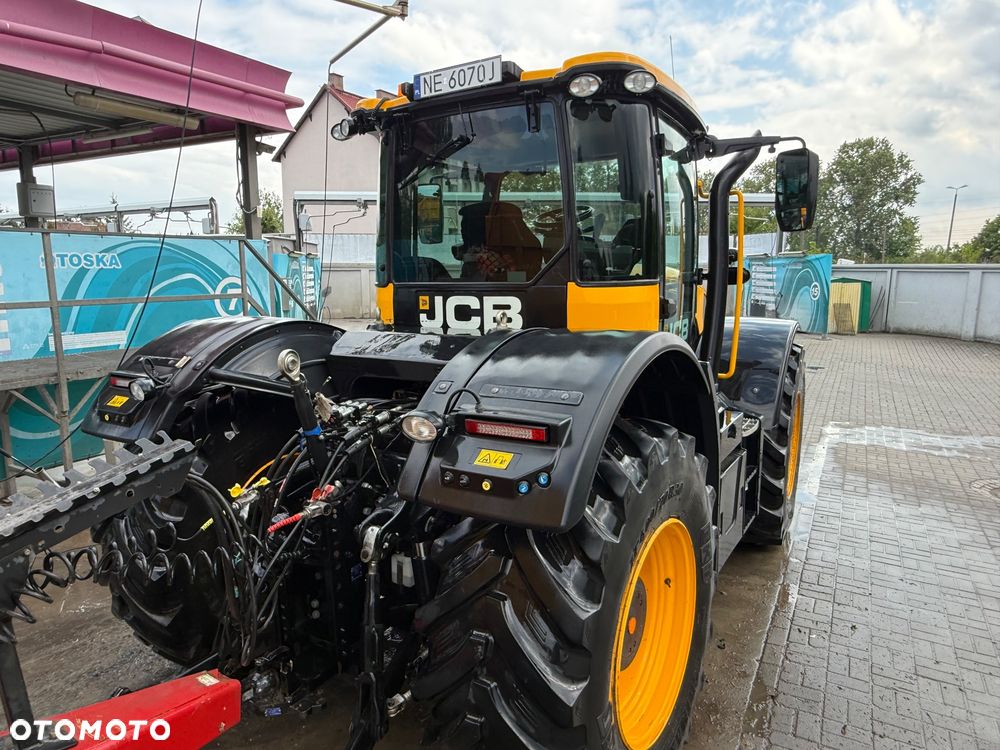 JCB FASTRAC 4220 iCON - 24