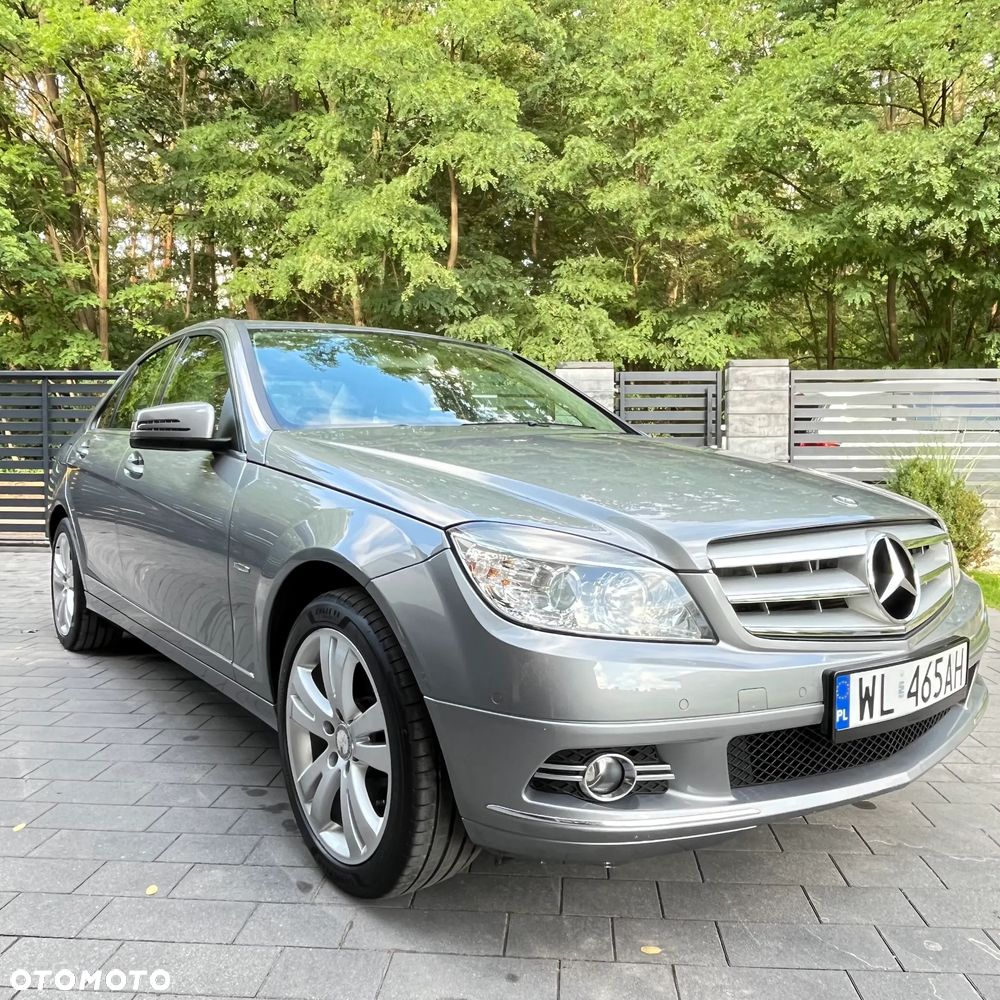 Mercedes-Benz Klasa C 180 Kompressor BlueEFFICIENCY Avantgarde - 26